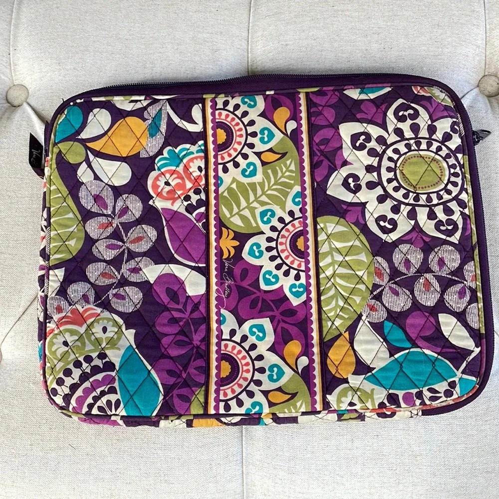 Vera Bradley laptop case.